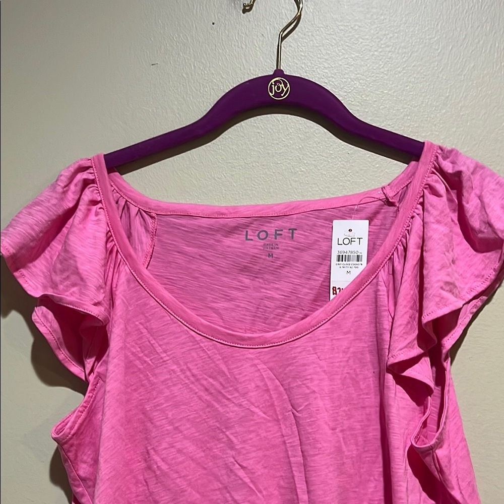 🌹LOFT Pink Flutter Sleeve Ruffled Shirt - Picture 2 of 4